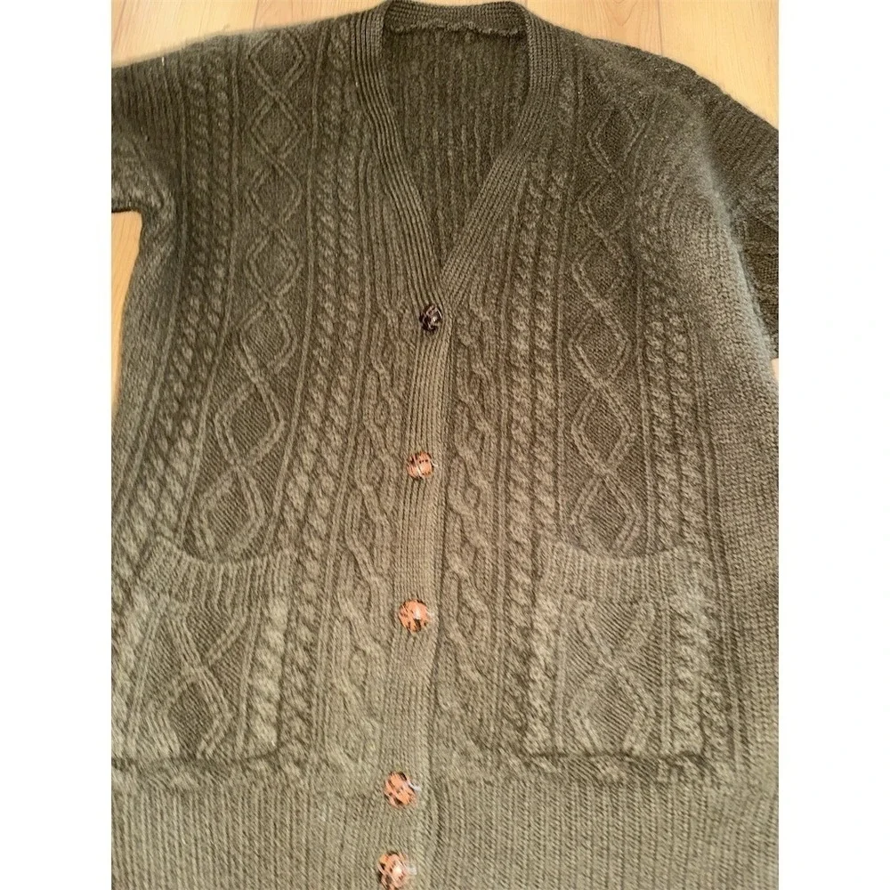 Aran Sweater Market Cardigan Sweater M Olive Green cabl wool grandpa Kurt Cobain
